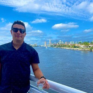 Meet your Posher, Alejandro